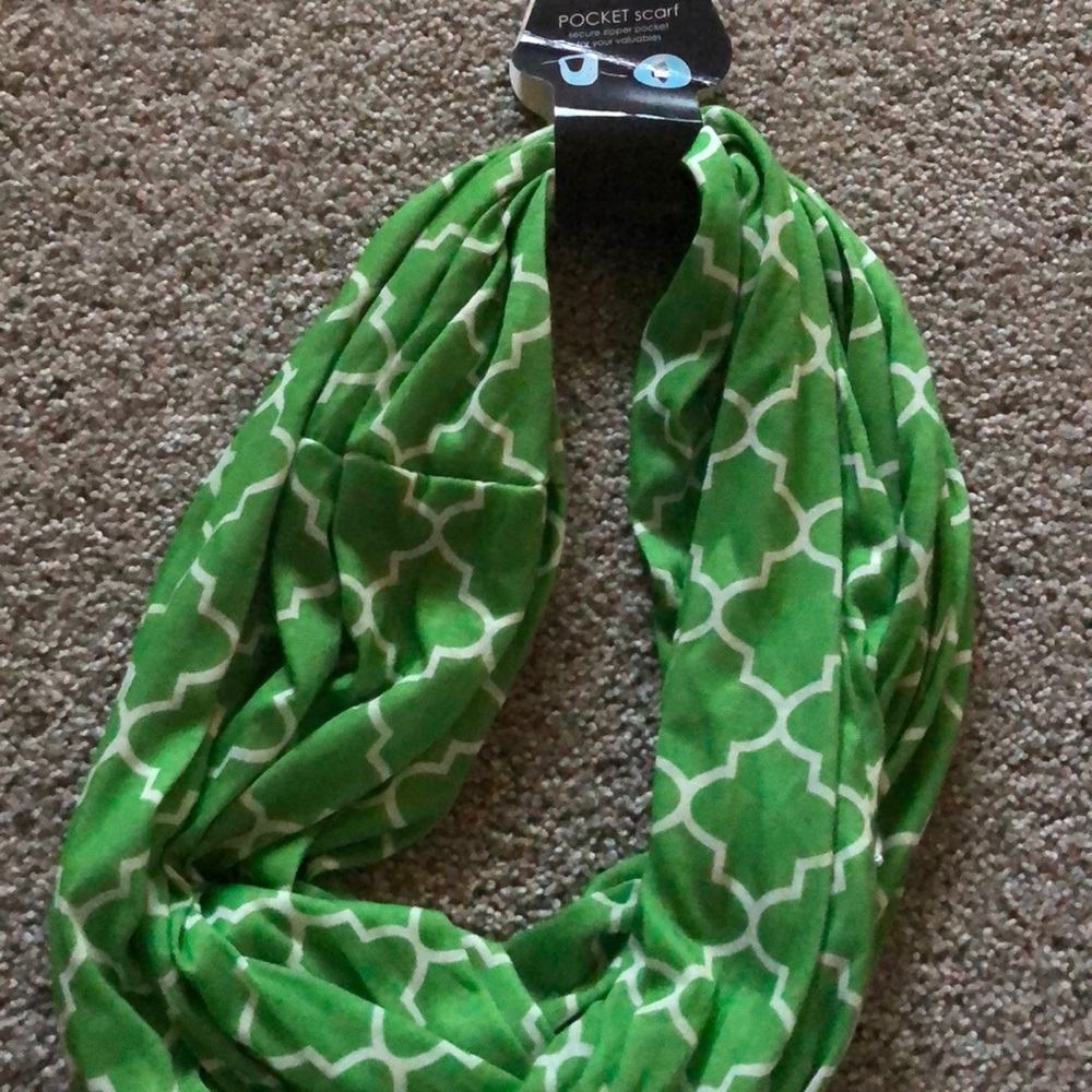 Scarf